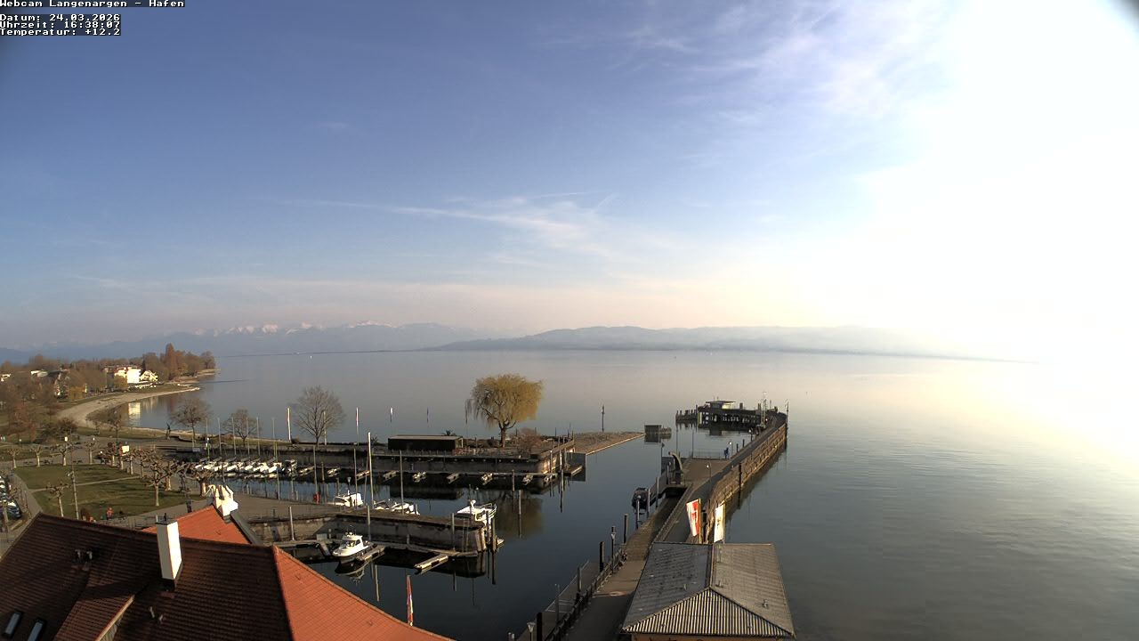 Archiv Foto Webcam Bodensee: Gemeindehafen Langenargen
