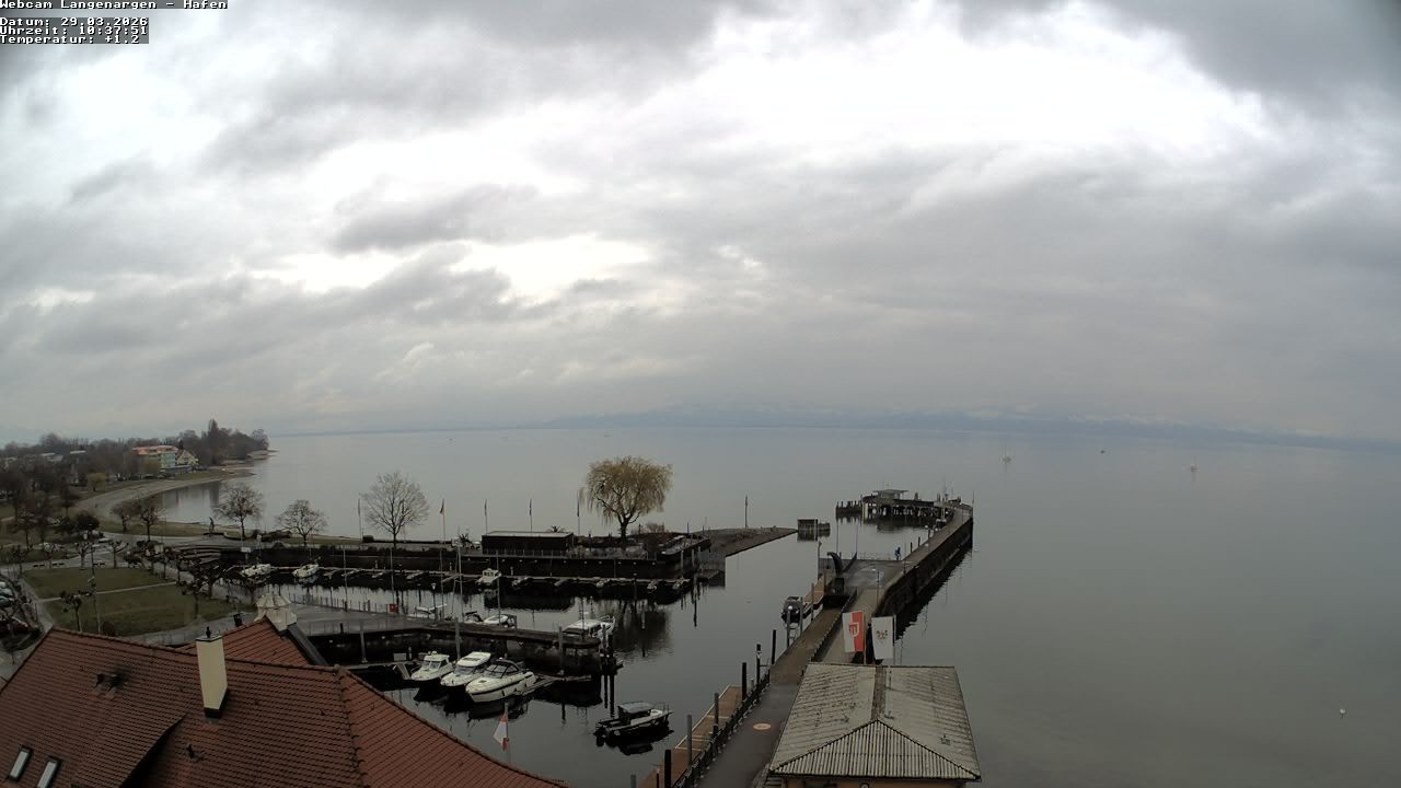 Archiv Foto Webcam Bodensee: Gemeindehafen Langenargen