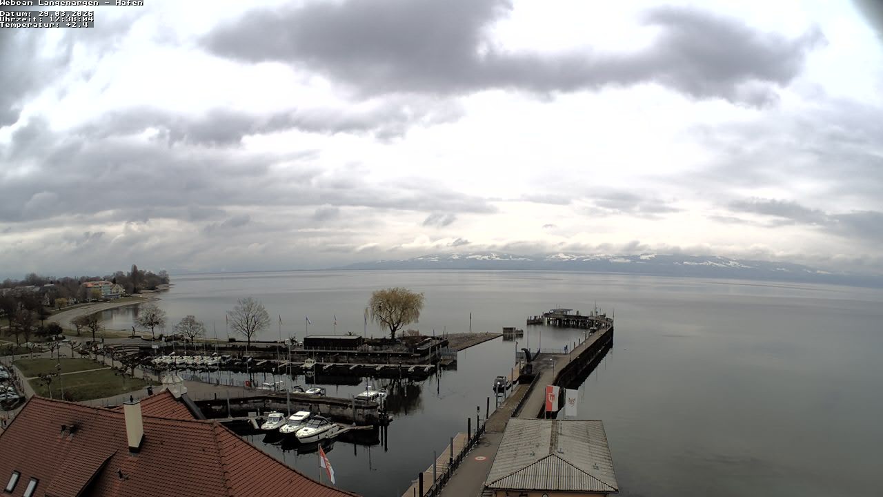 Archiv Foto Webcam Bodensee: Gemeindehafen Langenargen