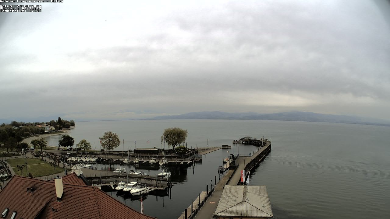 Archiv Foto Webcam Bodensee: Gemeindehafen Langenargen