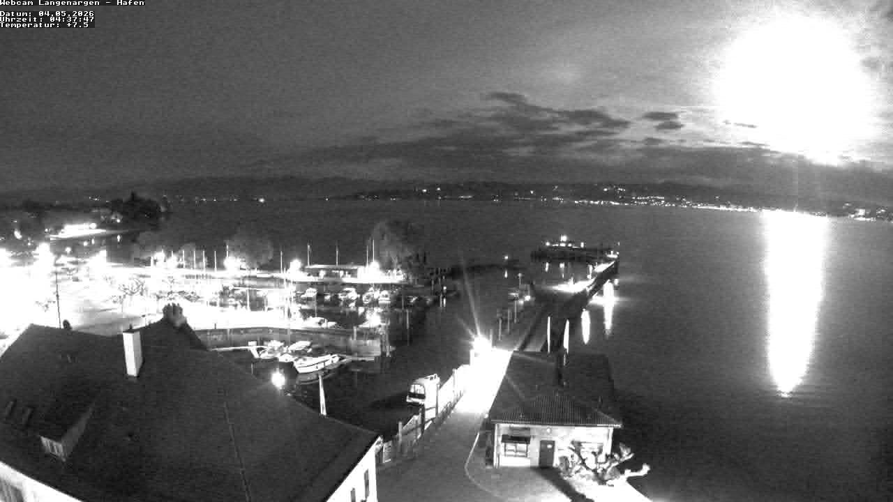 Archiv Foto Webcam Bodensee: Gemeindehafen Langenargen