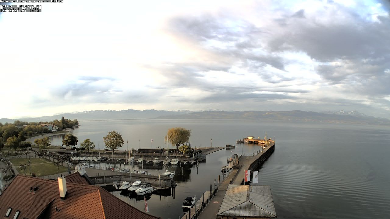 Archiv Foto Webcam Bodensee: Gemeindehafen Langenargen