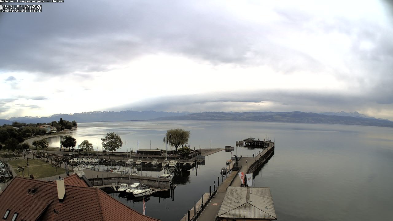 Archiv Foto Webcam Bodensee: Gemeindehafen Langenargen