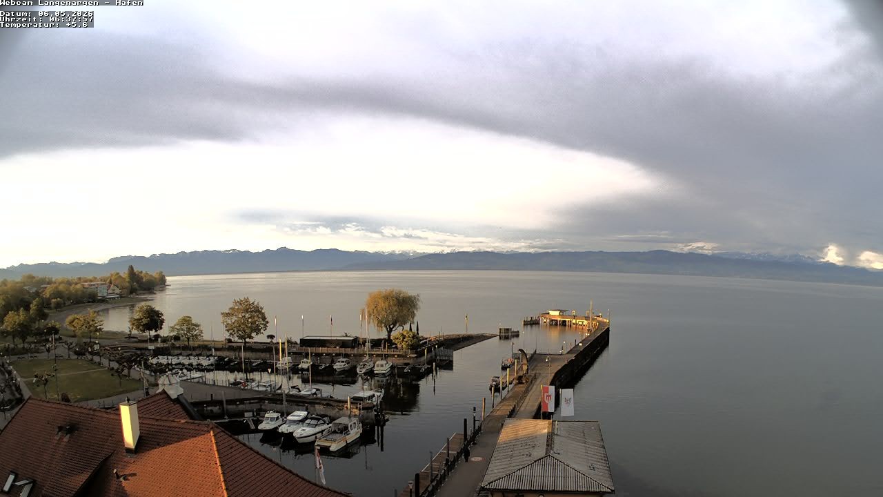 Archiv Foto Webcam Bodensee: Gemeindehafen Langenargen