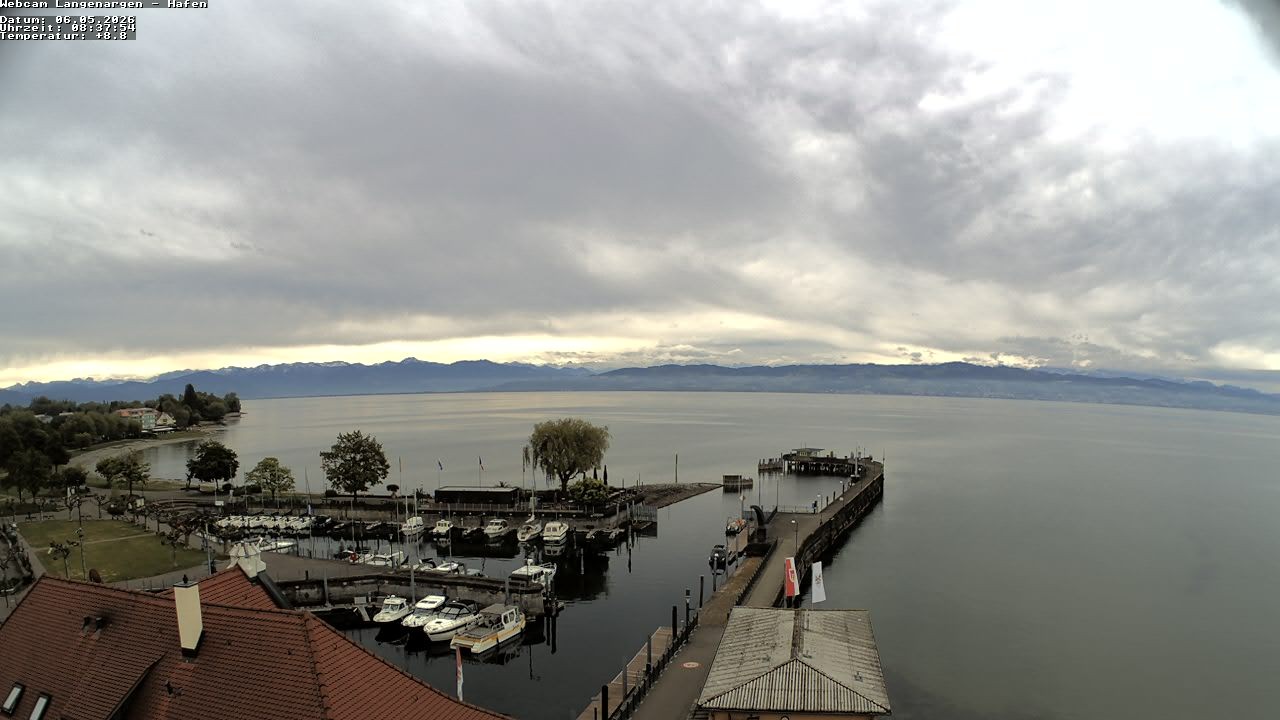 Archiv Foto Webcam Bodensee: Gemeindehafen Langenargen
