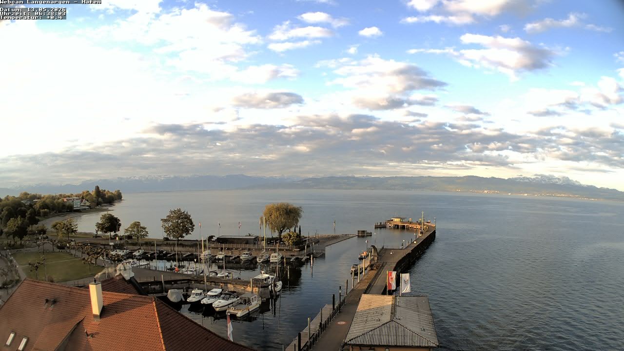 Archiv Foto Webcam Bodensee: Gemeindehafen Langenargen