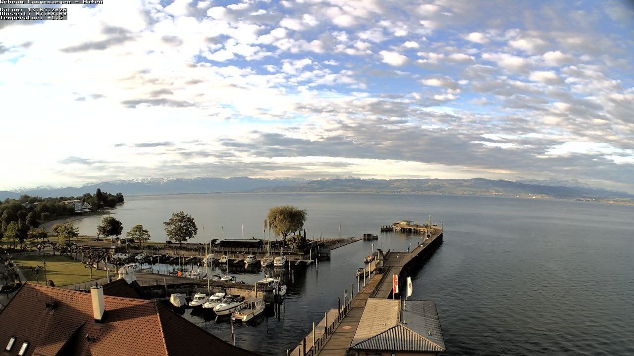 Archiv Foto Webcam Bodensee: Gemeindehafen Langenargen