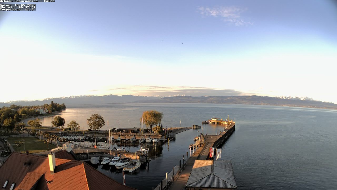 Archiv Foto Webcam Bodensee: Gemeindehafen Langenargen