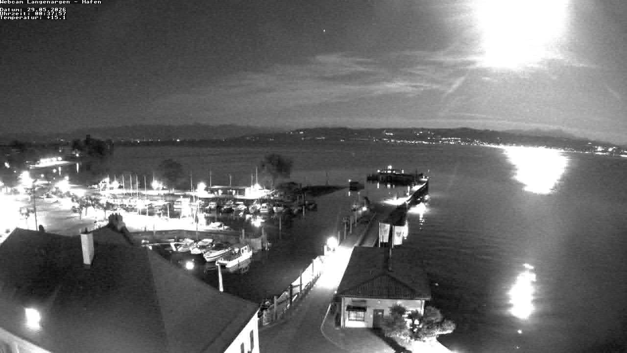 Archiv Foto Webcam Bodensee: Gemeindehafen Langenargen