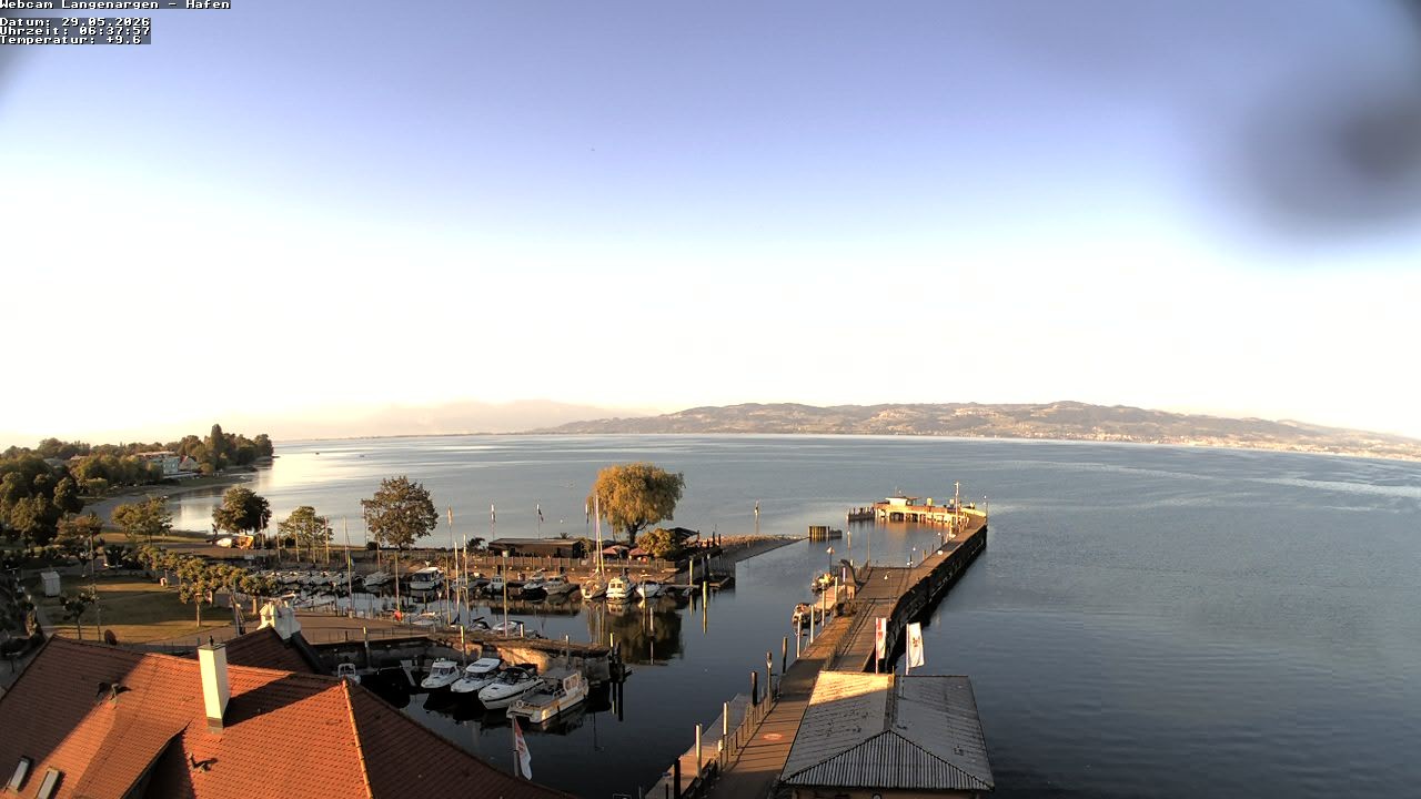 Archiv Foto Webcam Bodensee: Gemeindehafen Langenargen