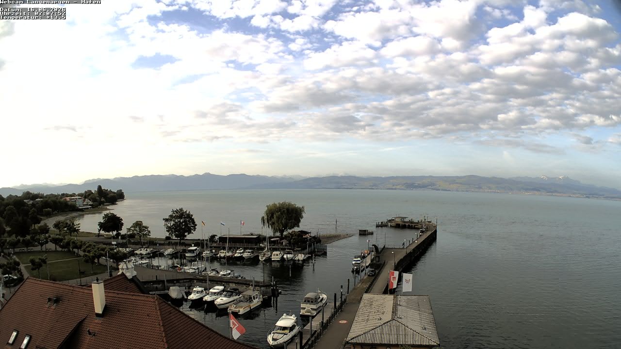 Archiv Foto Webcam Bodensee: Gemeindehafen Langenargen