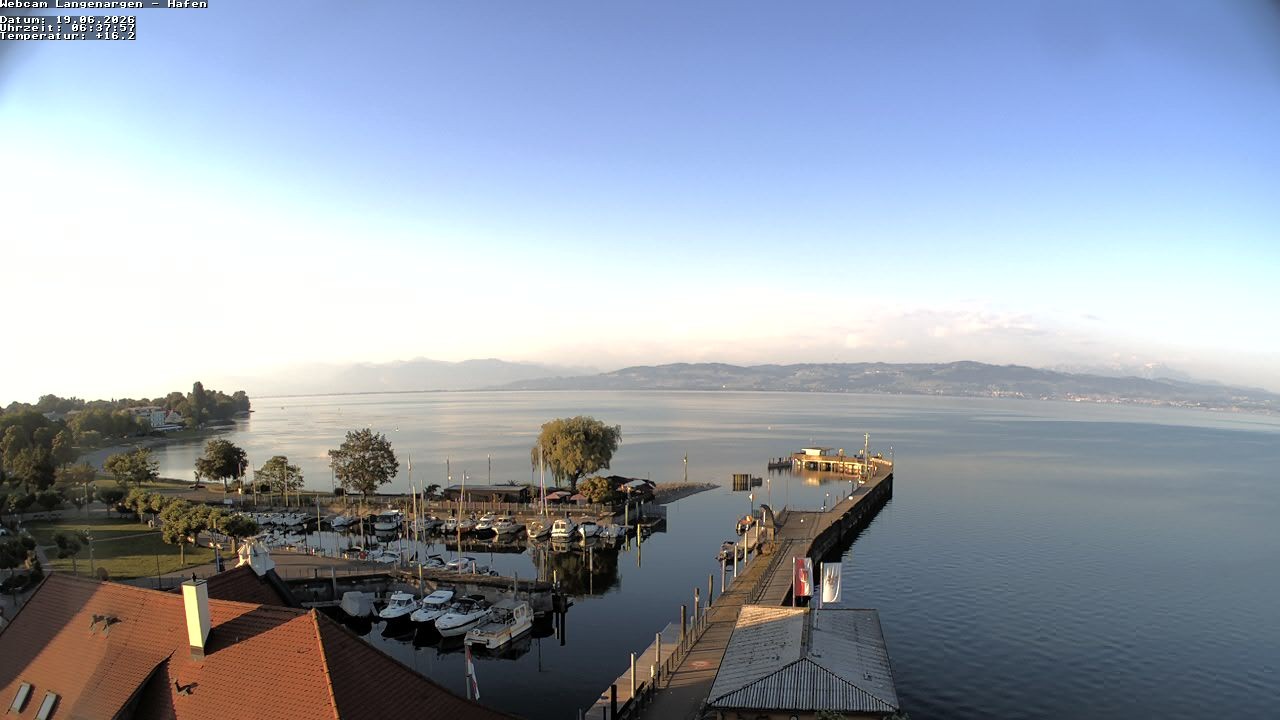 Archiv Foto Webcam Bodensee: Gemeindehafen Langenargen