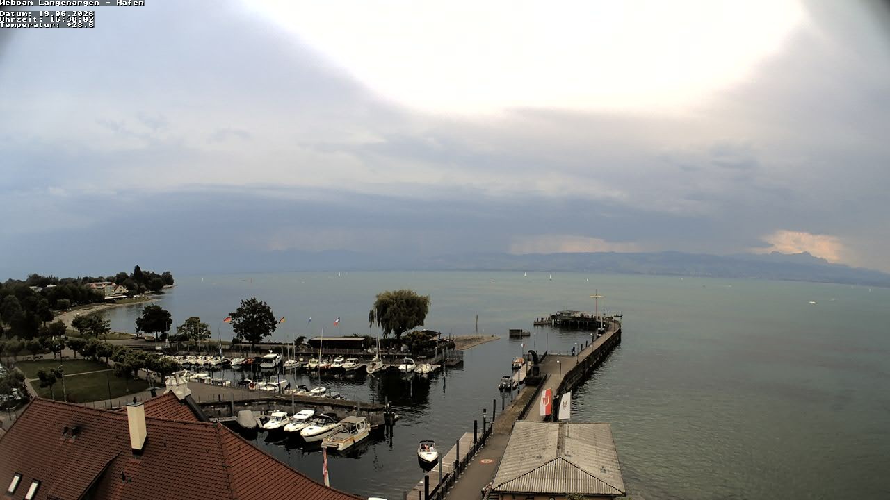 Archiv Foto Webcam Bodensee: Gemeindehafen Langenargen