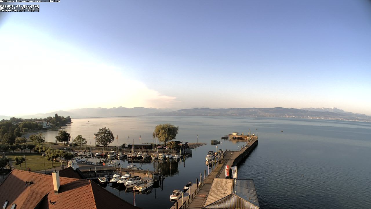 Archiv Foto Webcam Bodensee: Gemeindehafen Langenargen