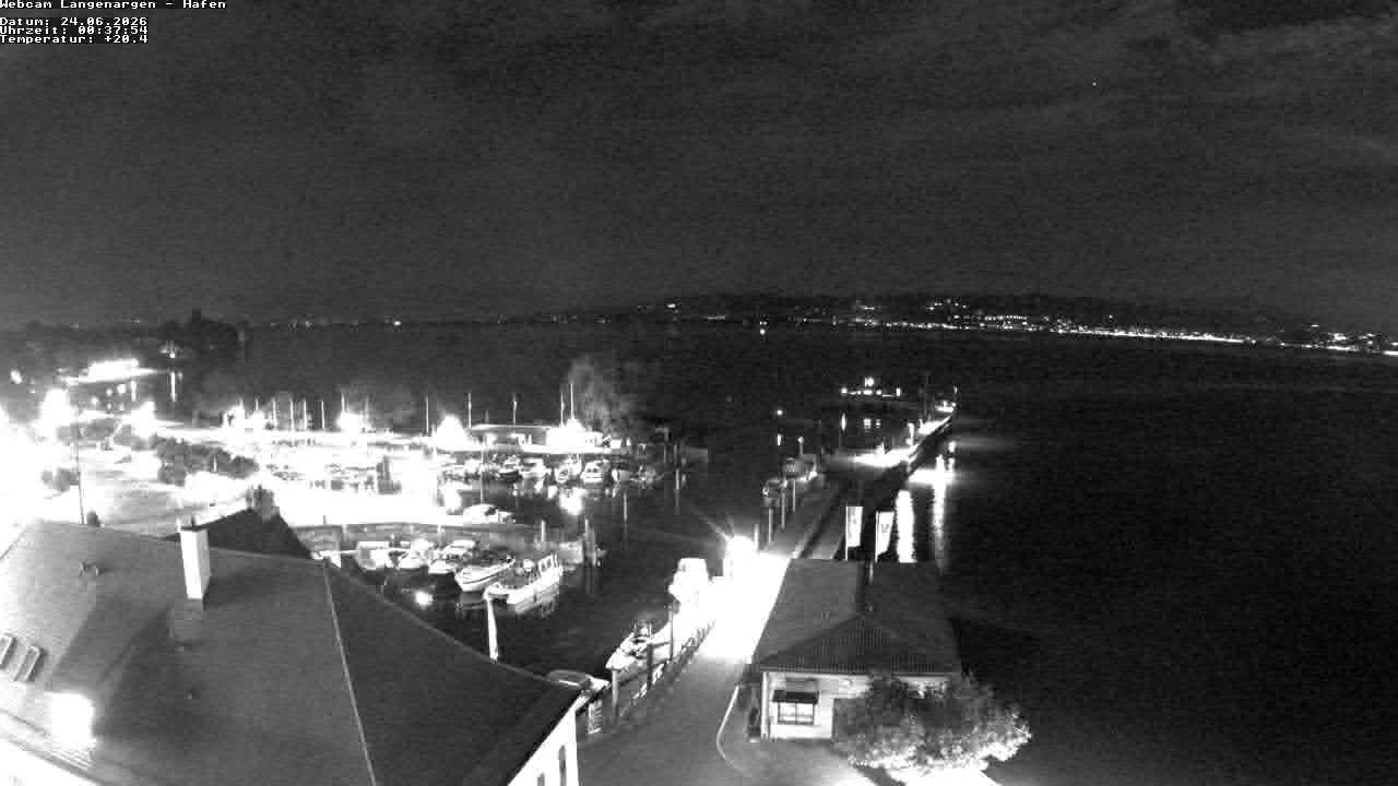 Archiv Foto Webcam Bodensee: Gemeindehafen Langenargen