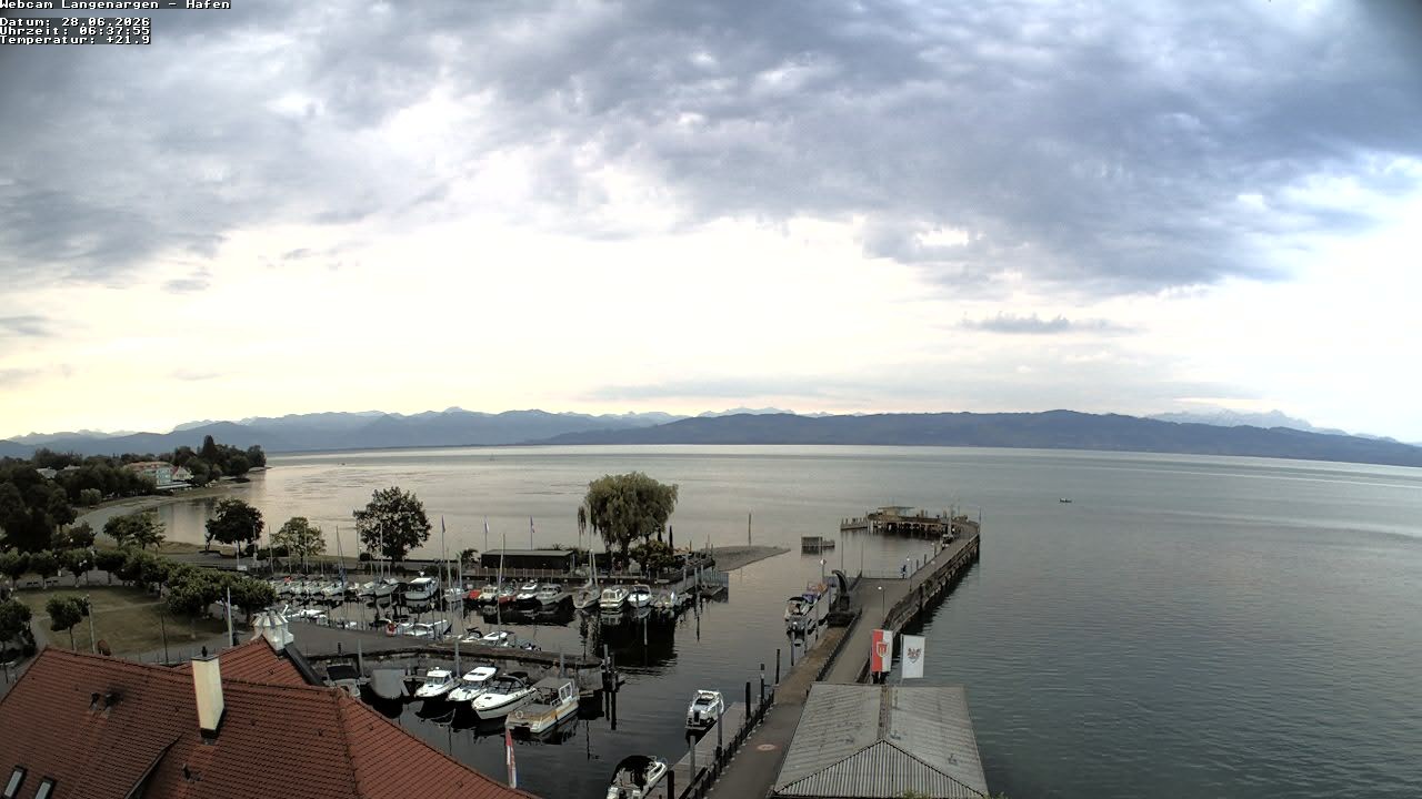 Archiv Foto Webcam Bodensee: Gemeindehafen Langenargen