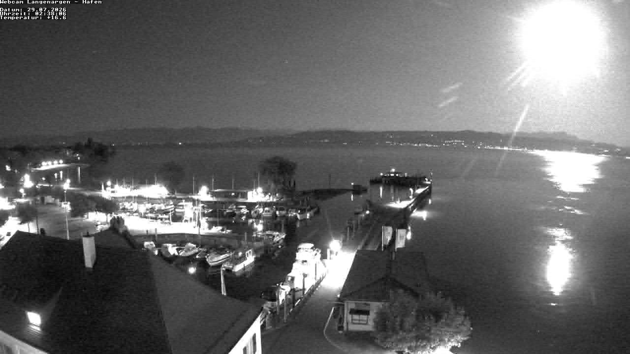 Archiv Foto Webcam Bodensee: Gemeindehafen Langenargen