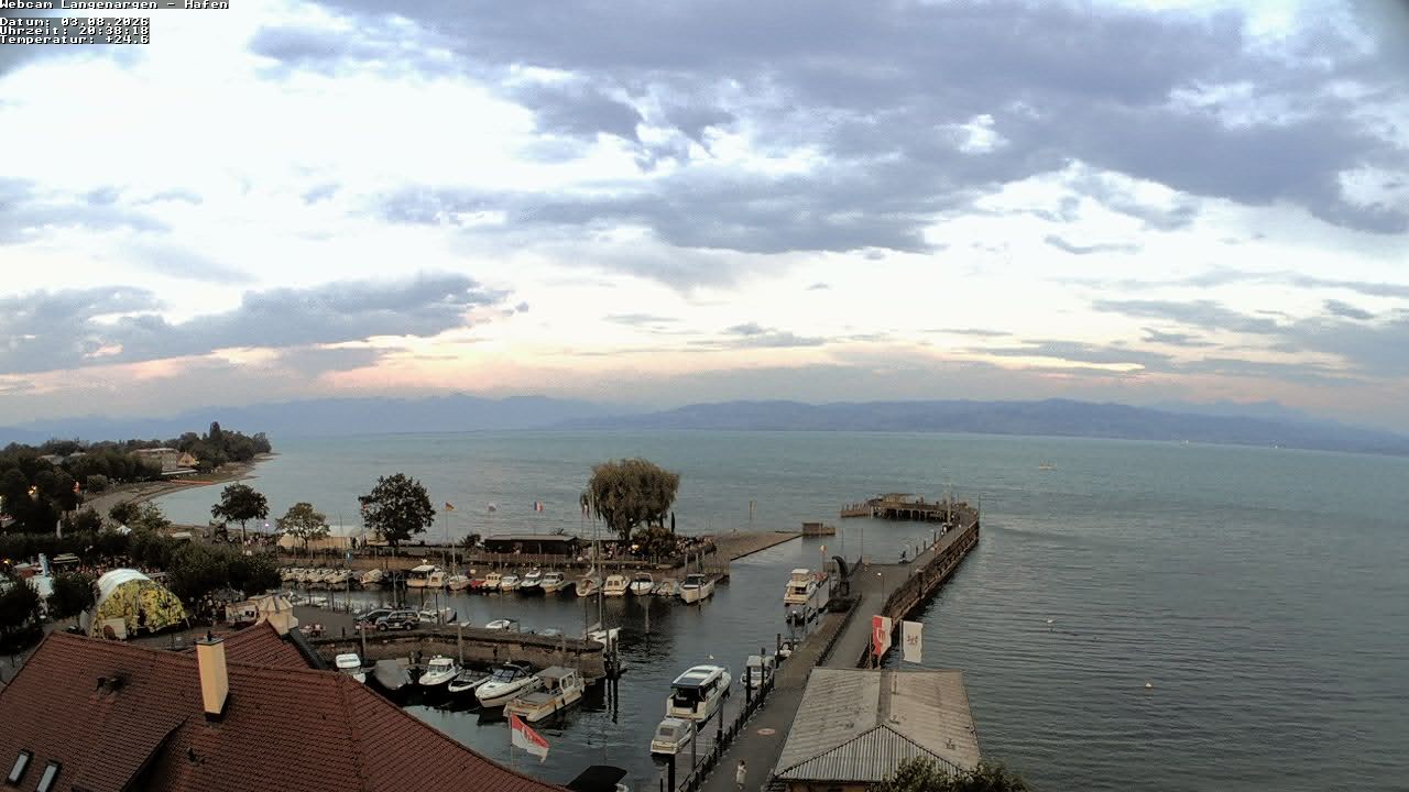Archiv Foto Webcam Bodensee: Gemeindehafen Langenargen