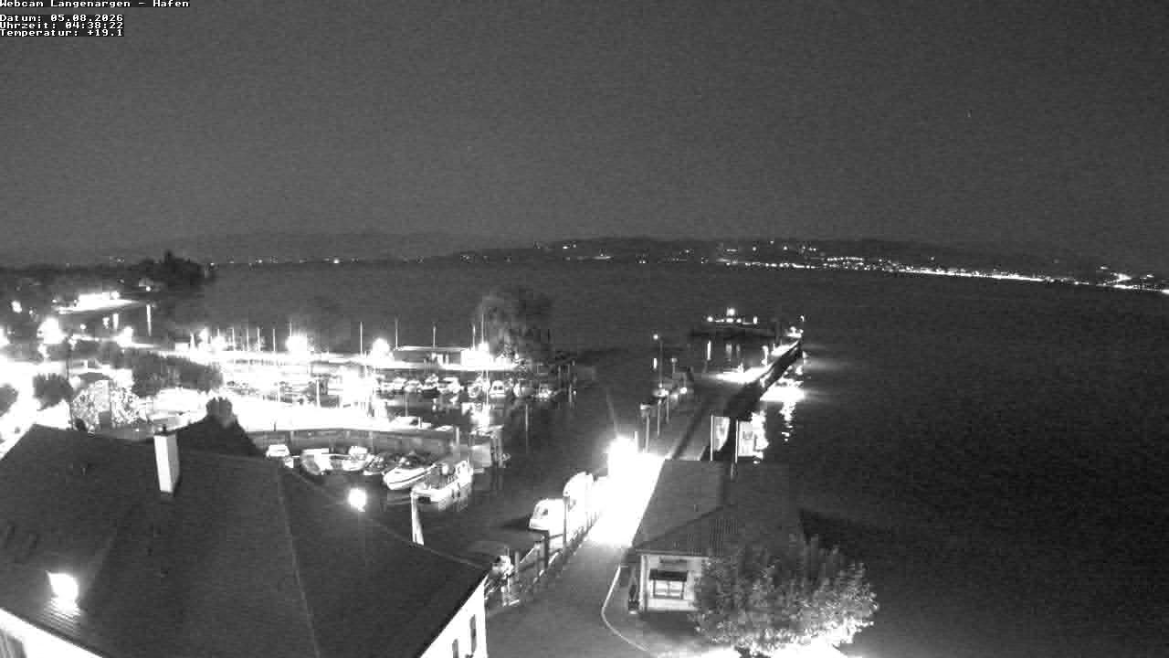 Archiv Foto Webcam Bodensee: Gemeindehafen Langenargen