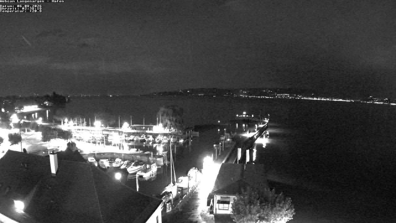 Archiv Foto Webcam Bodensee: Gemeindehafen Langenargen