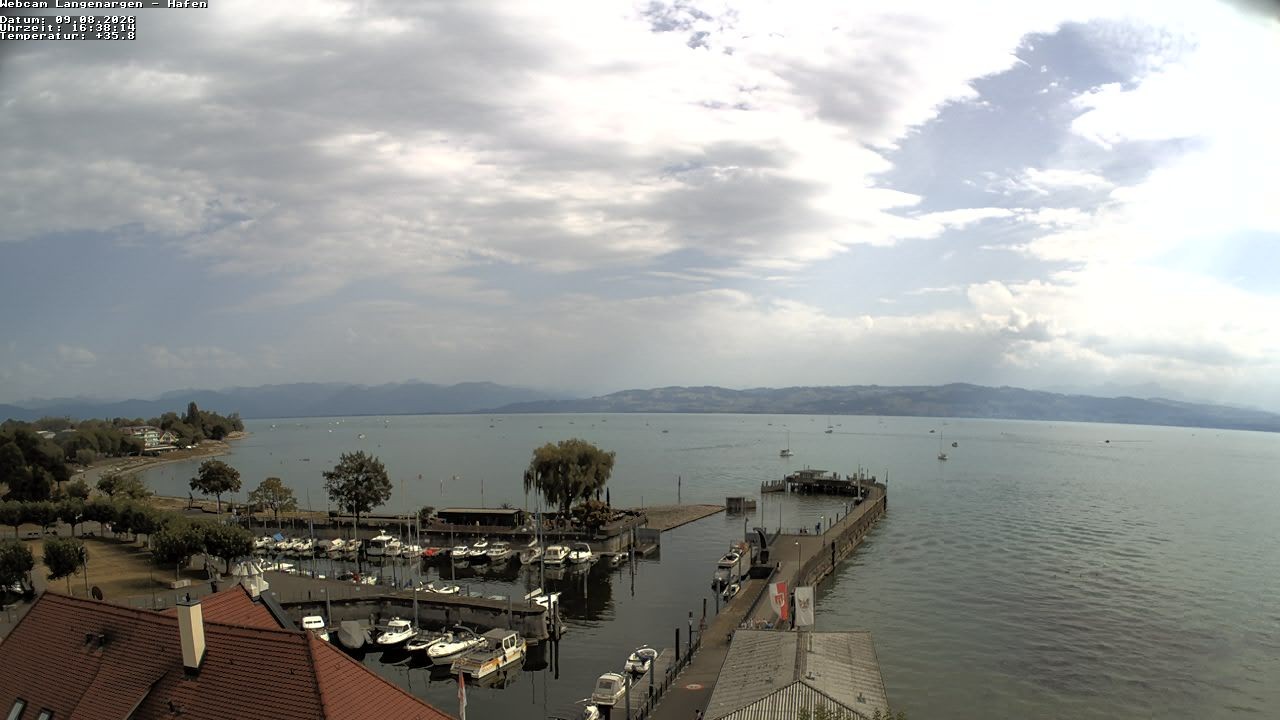 Archiv Foto Webcam Bodensee: Gemeindehafen Langenargen