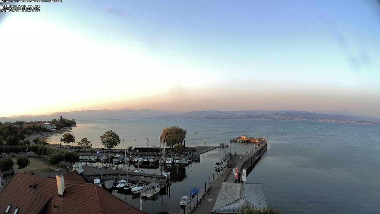 Archiv Foto Webcam Bodensee: Gemeindehafen Langenargen