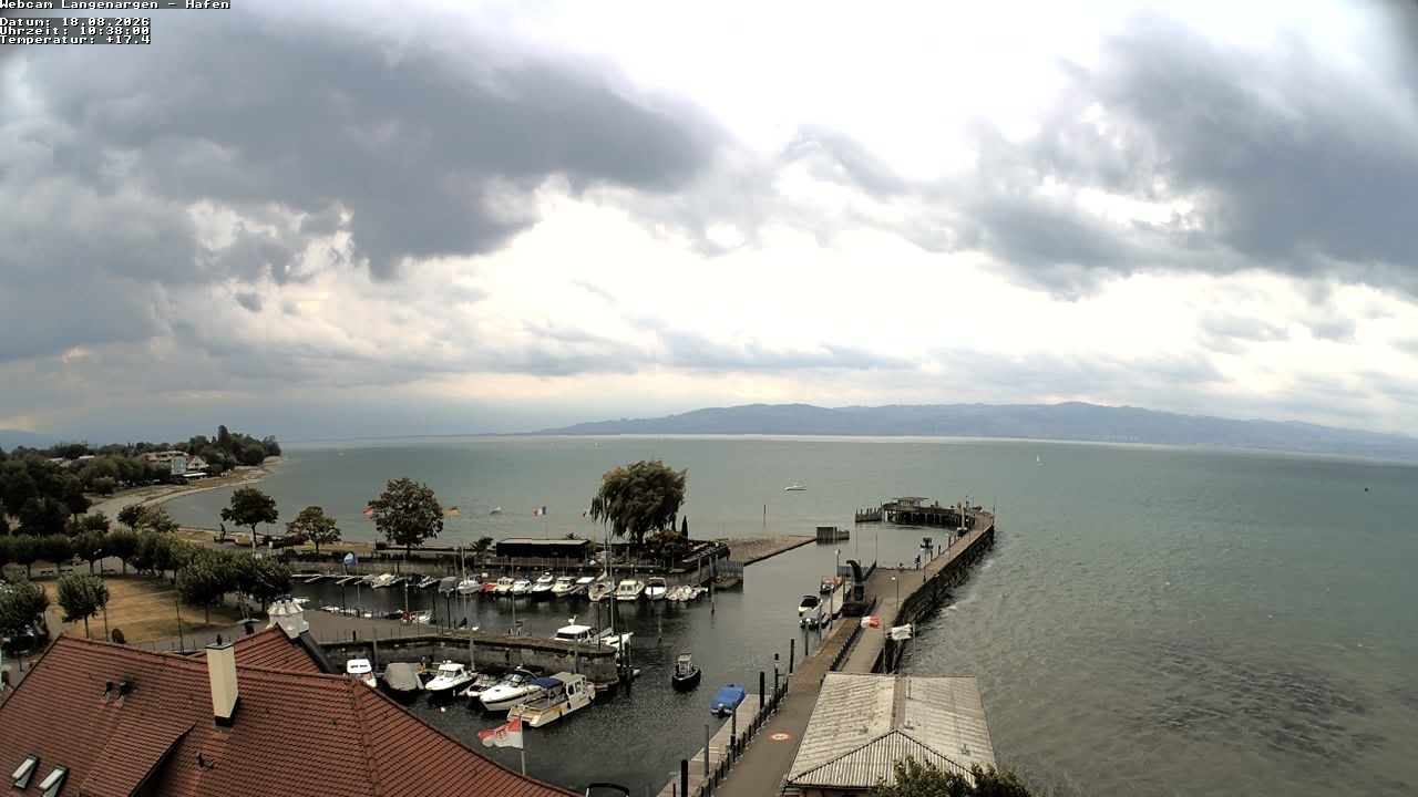 Archiv Foto Webcam Bodensee: Gemeindehafen Langenargen