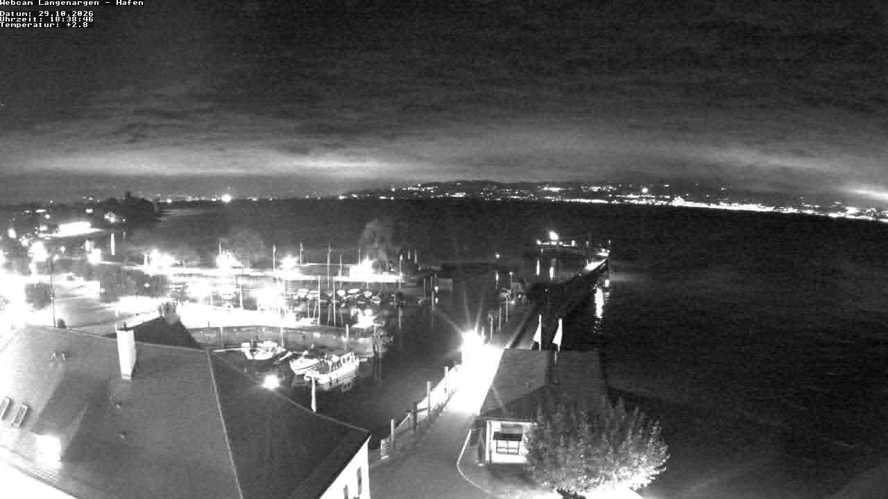 Archiv Foto Webcam Bodensee: Gemeindehafen Langenargen
