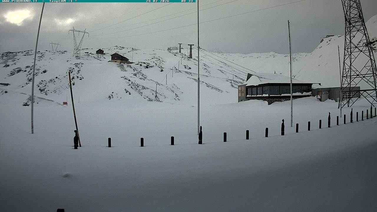 Archived image Webcam Mountain Pass Stilfserjoch, Bormio