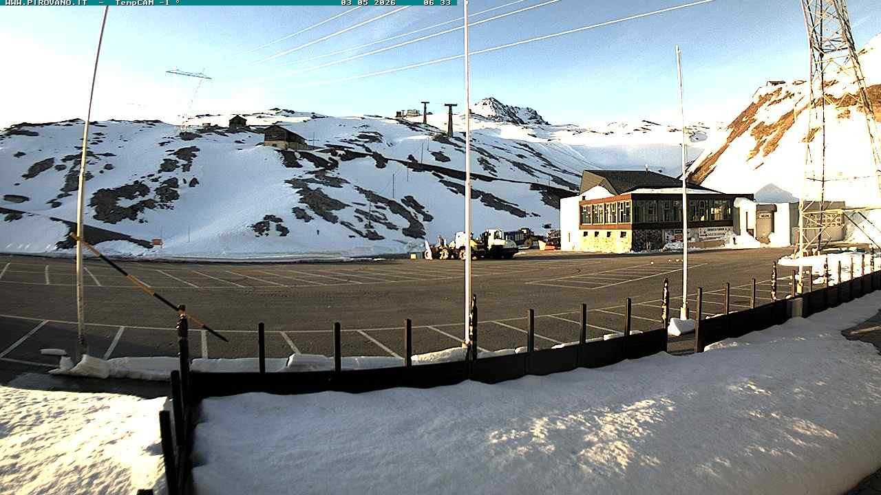Archiv Foto Webcam Passhöhe Stilfserjoch