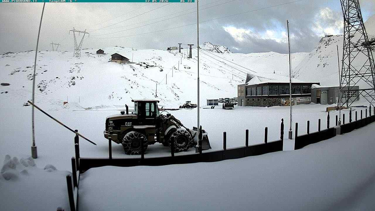 Archiv Foto Webcam Passhöhe Stilfserjoch