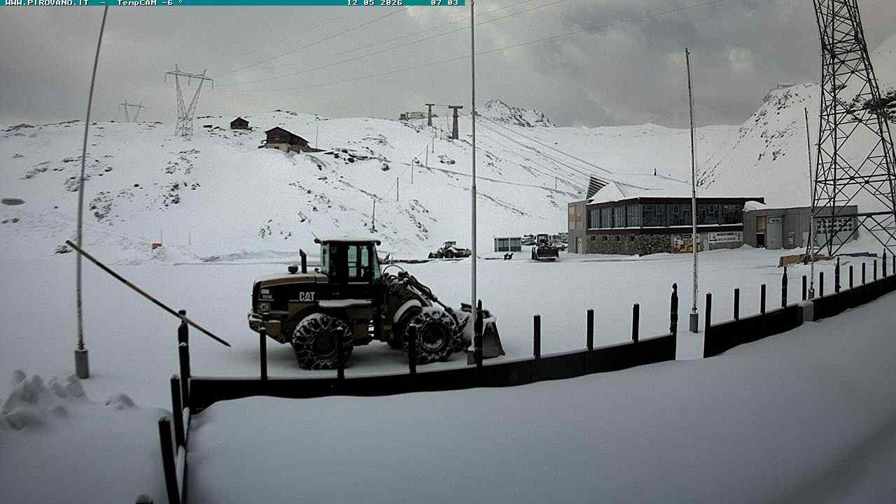 Archiv Foto Webcam Passhöhe Stilfserjoch