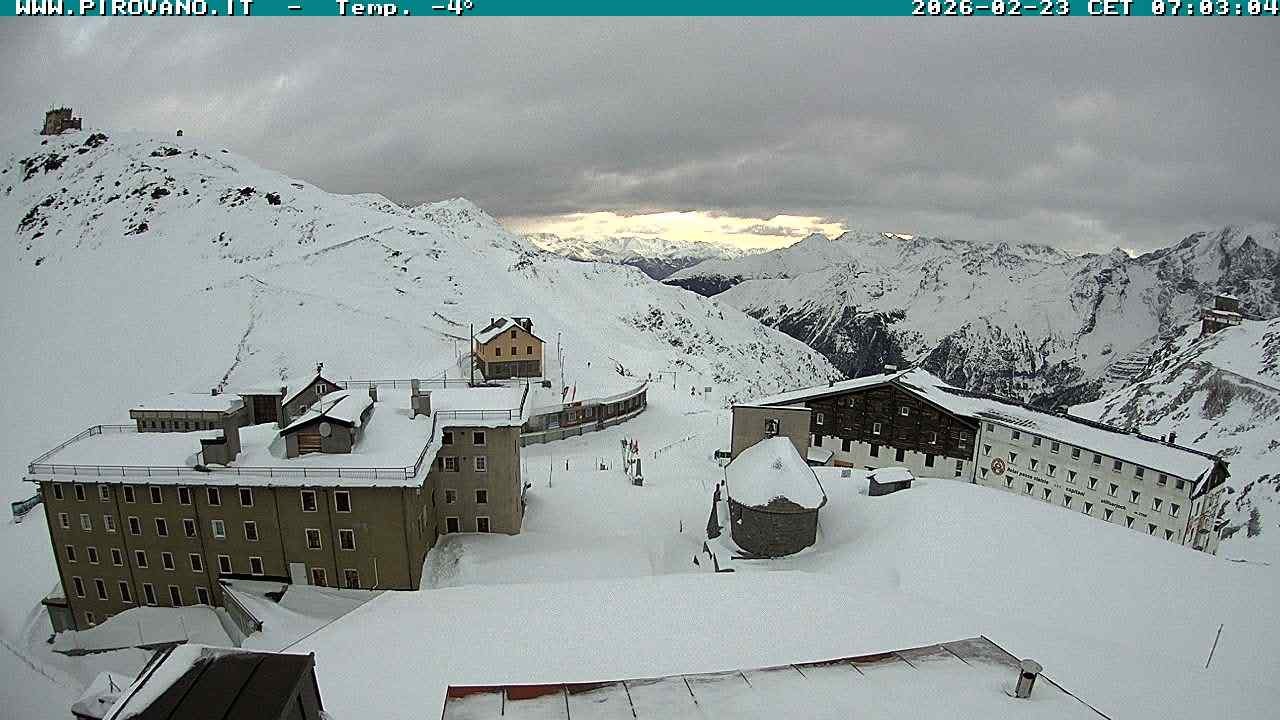 Archiv Foto Webcam Stilfserjoch, Albergo Quarto Pirovano
