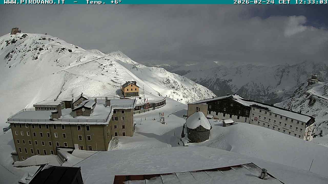 Archiv Foto Webcam Stilfserjoch, Albergo Quarto Pirovano