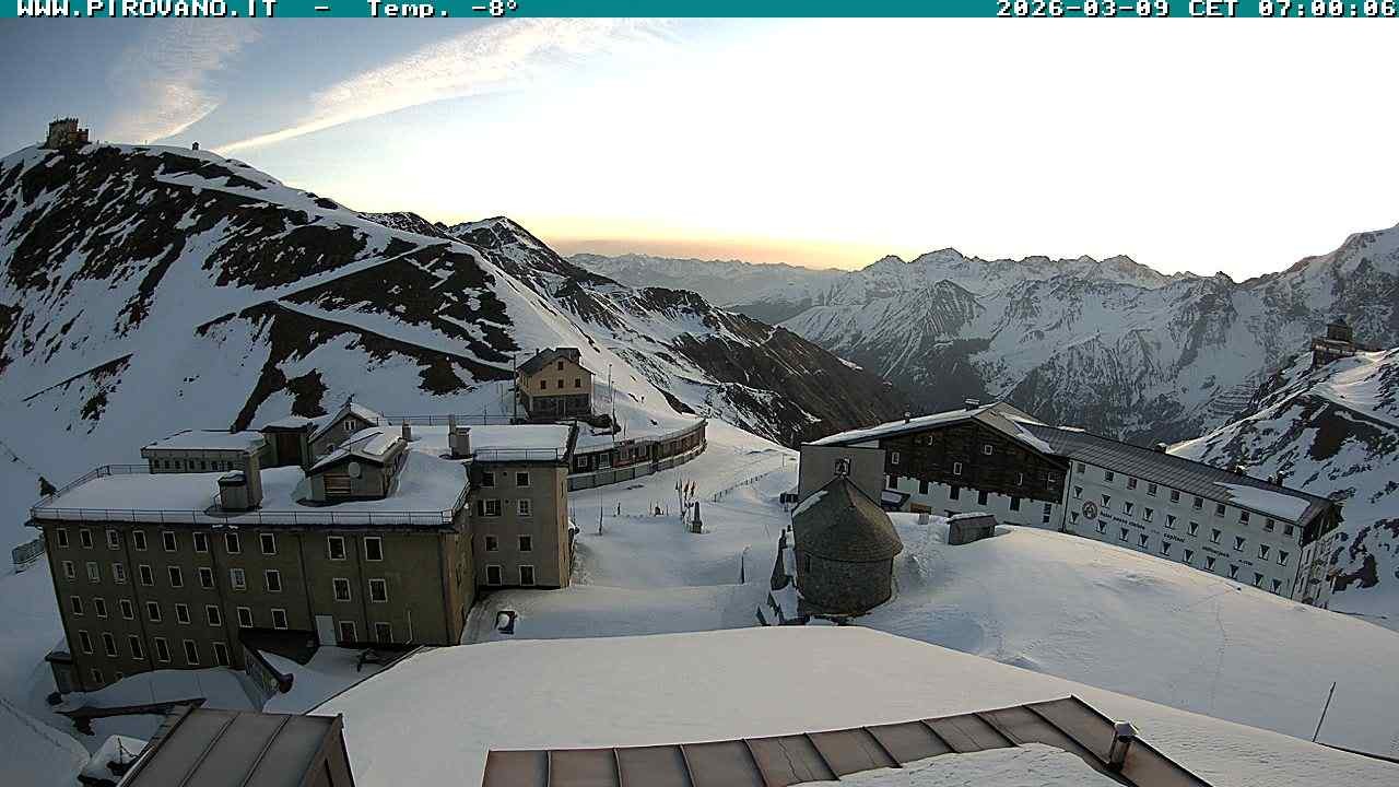 Archiv Foto Webcam Stilfserjoch, Albergo Quarto Pirovano