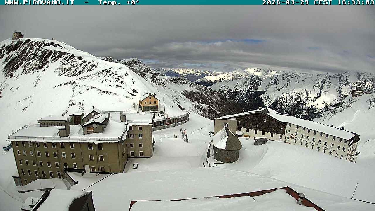 Archiv Foto Webcam Stilfserjoch, Albergo Quarto Pirovano