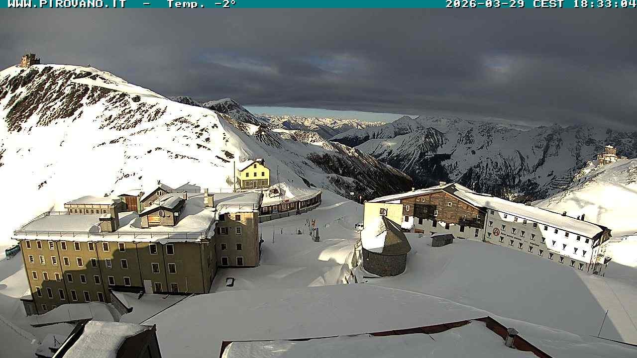 Archiv Foto Webcam Stilfserjoch, Albergo Quarto Pirovano