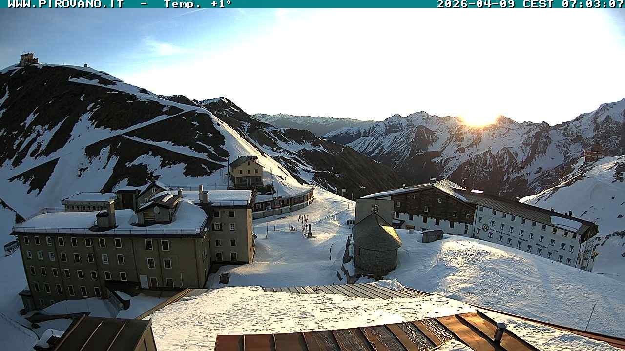 Archiv Foto Webcam Stilfserjoch, Albergo Quarto Pirovano