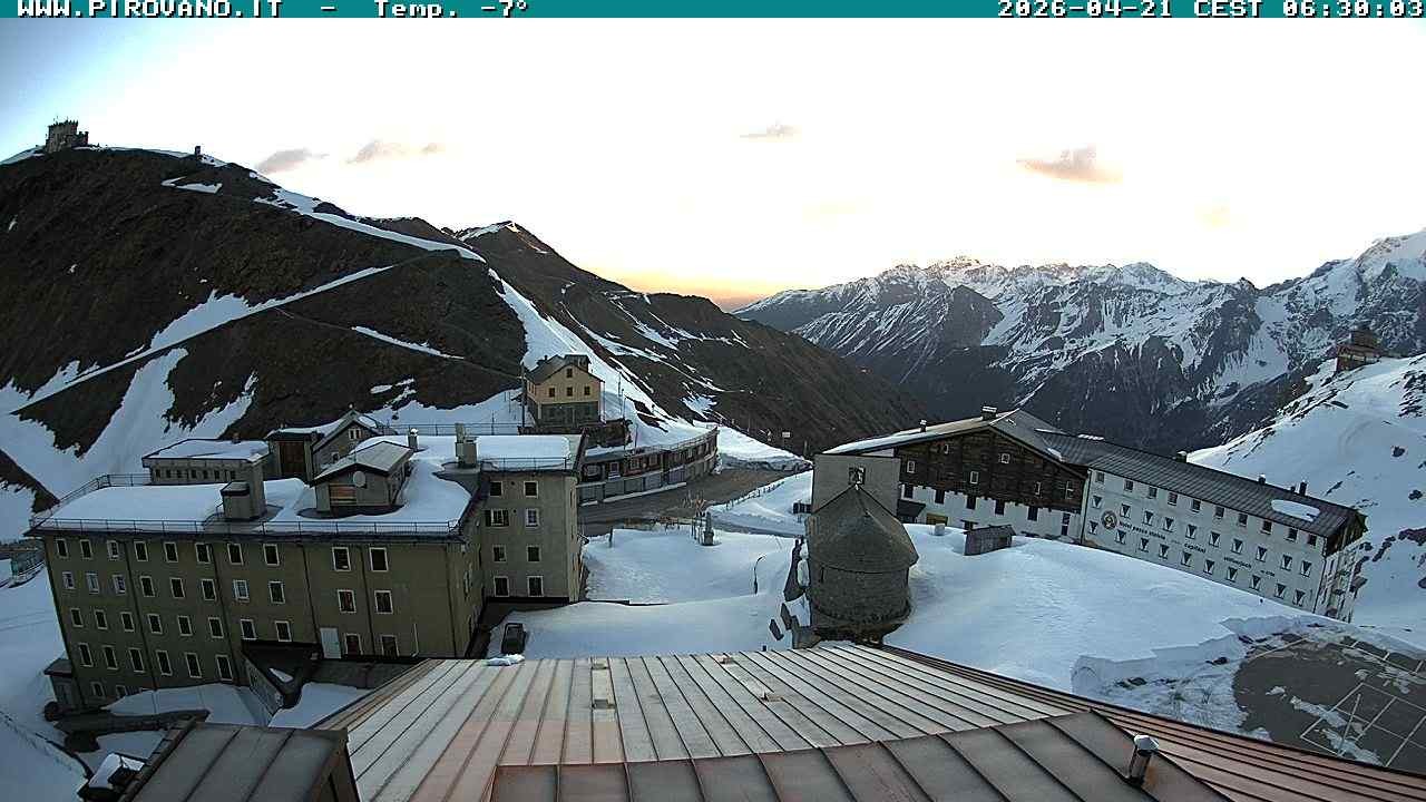 Archiv Foto Webcam Stilfserjoch, Albergo Quarto Pirovano