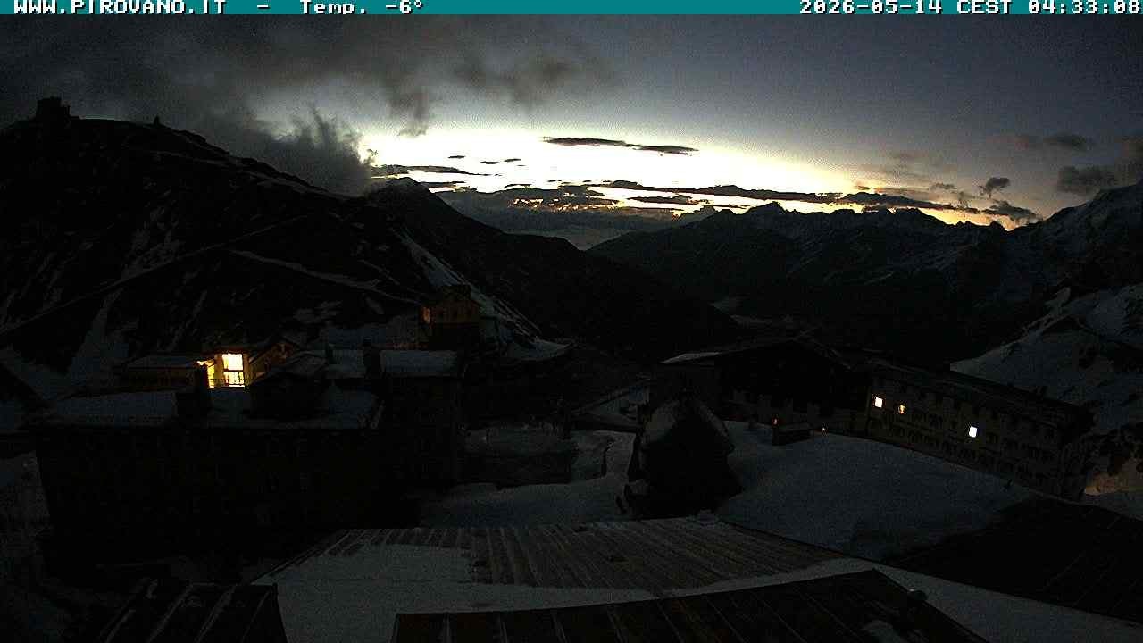 Archiv Foto Webcam Stilfserjoch, Albergo Quarto Pirovano