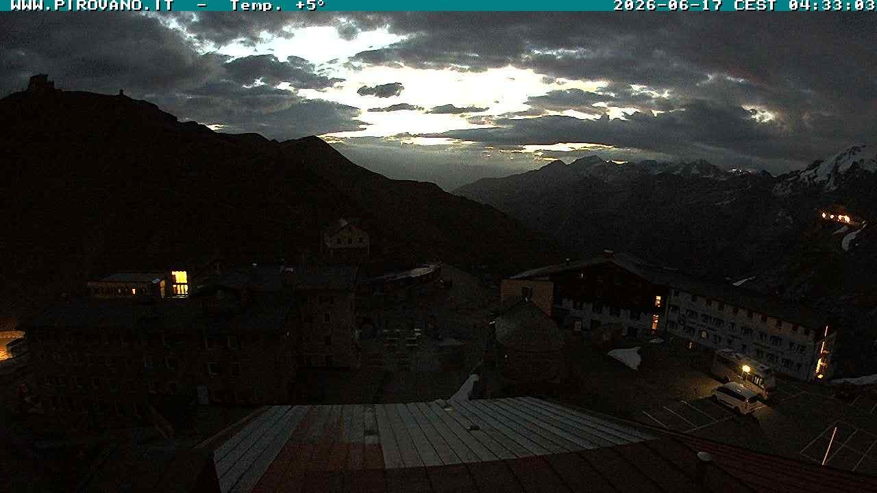 Archiv Foto Webcam Stilfserjoch, Albergo Quarto Pirovano