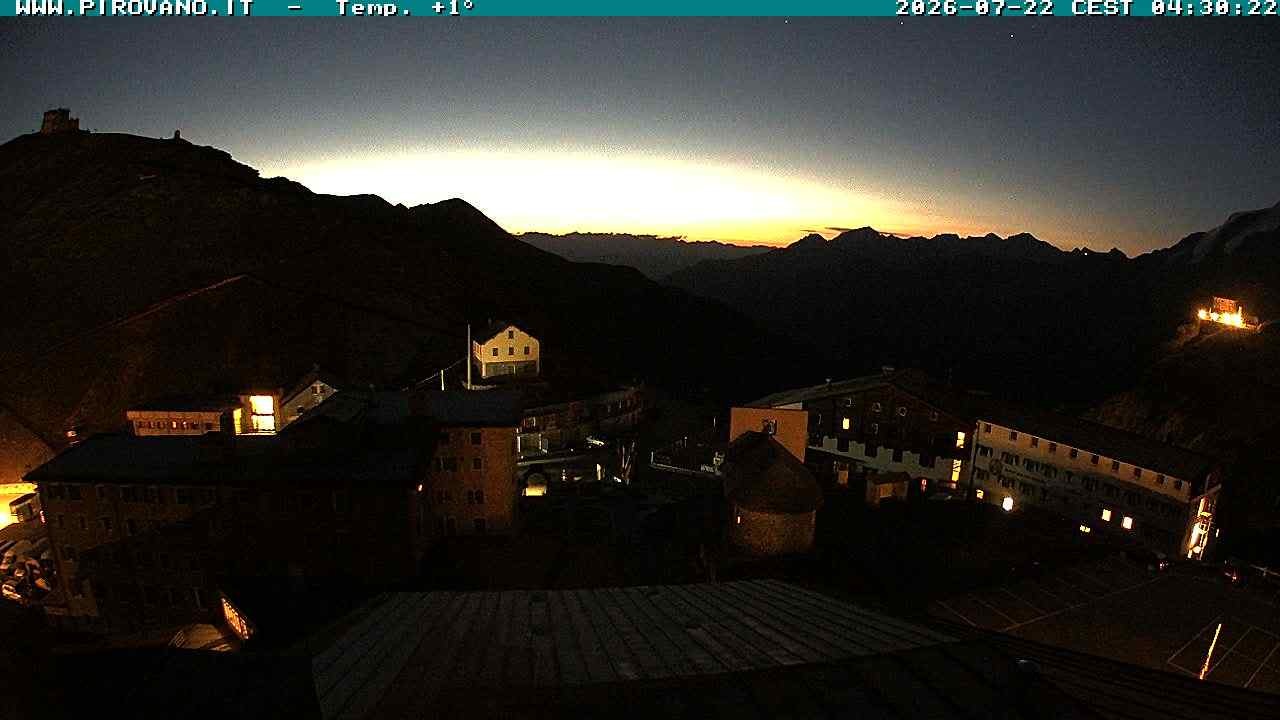 Archiv Foto Webcam Stilfserjoch, Albergo Quarto Pirovano
