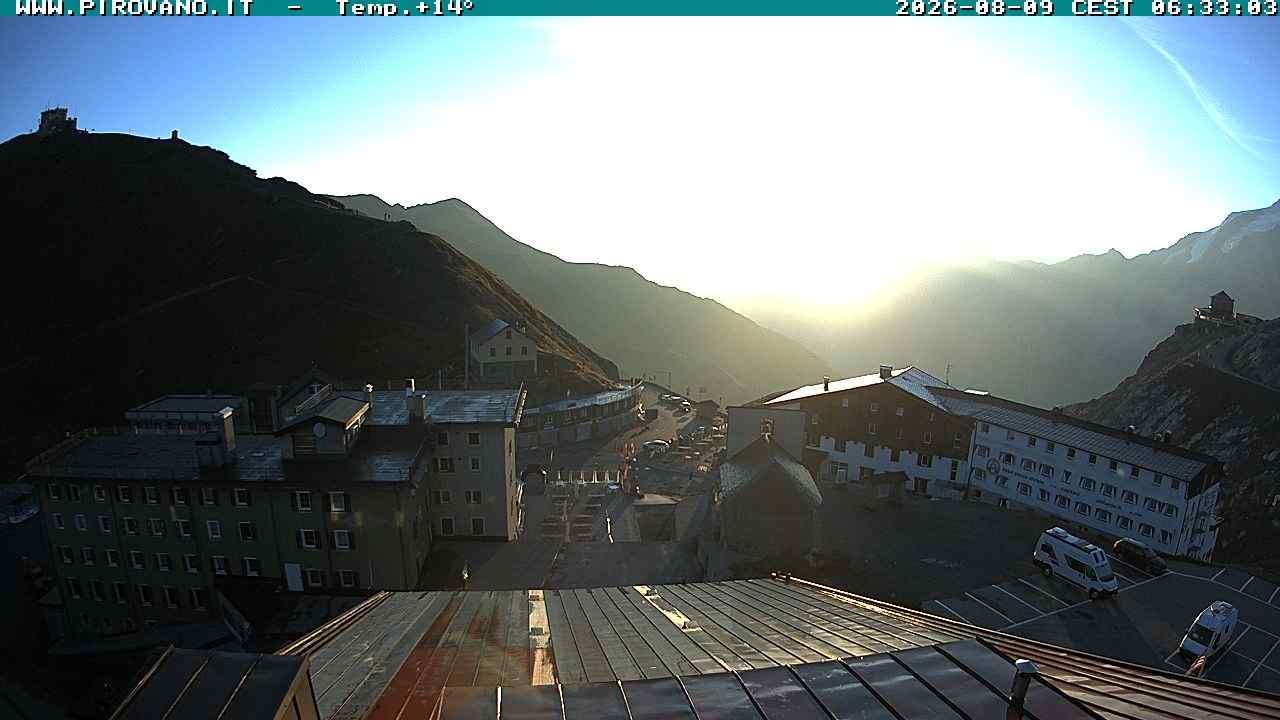 Archiv Foto Webcam Stilfserjoch, Albergo Quarto Pirovano