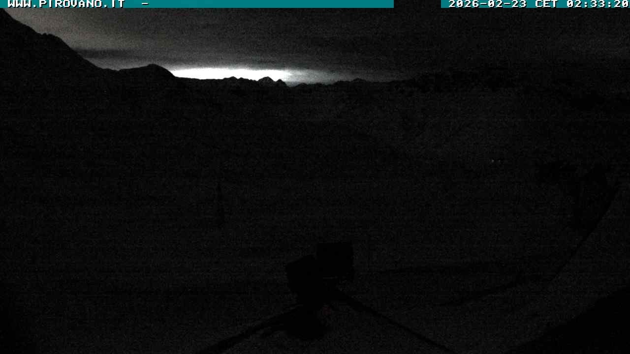 Archiv Foto Webcam Passhöhe Stilfserjoch, Valle del Braulio