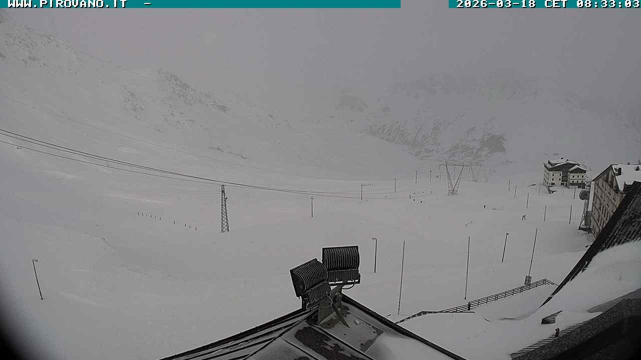 Archiv Foto Webcam Passhöhe Stilfserjoch, Valle del Braulio