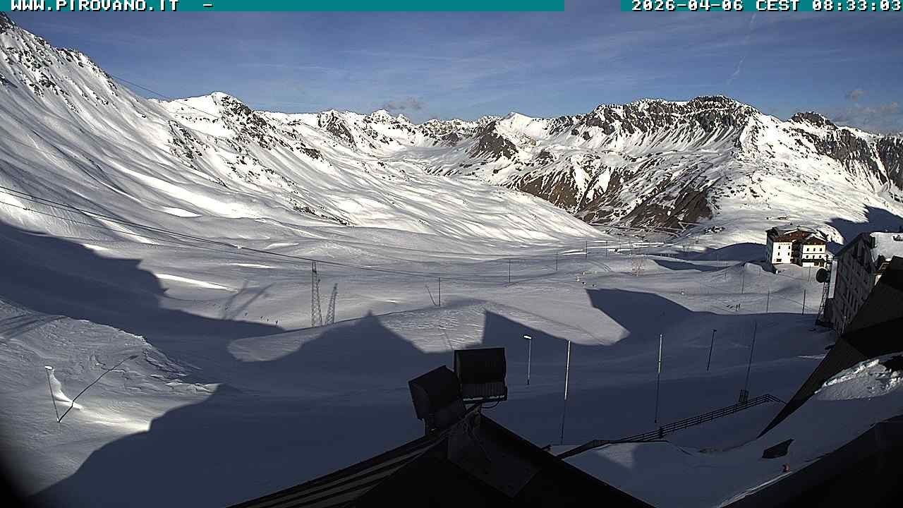 Archived image Webcam Valle del Braulio, Passo Stelvio
