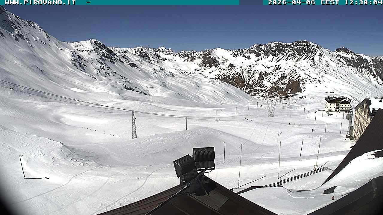 Archived image Webcam Valle del Braulio, Passo Stelvio