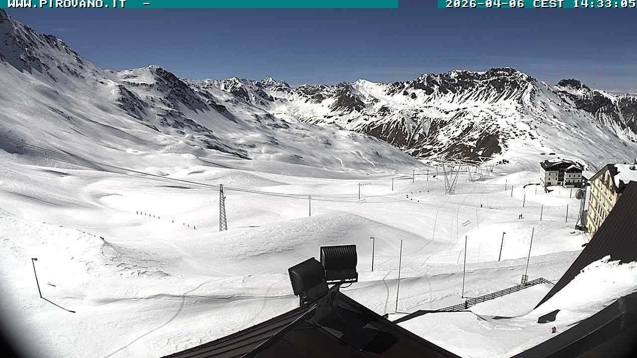 Archived image Webcam Valle del Braulio, Passo Stelvio