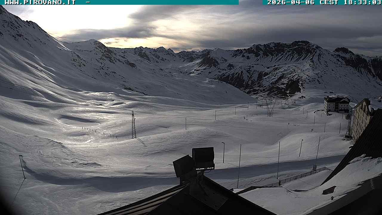 Archived image Webcam Valle del Braulio, Passo Stelvio