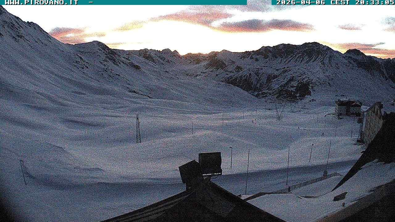 Archived image Webcam Valle del Braulio, Passo Stelvio